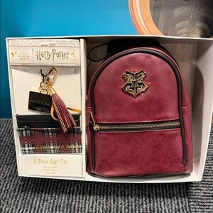 Harry Potter 3 piece gift set.
